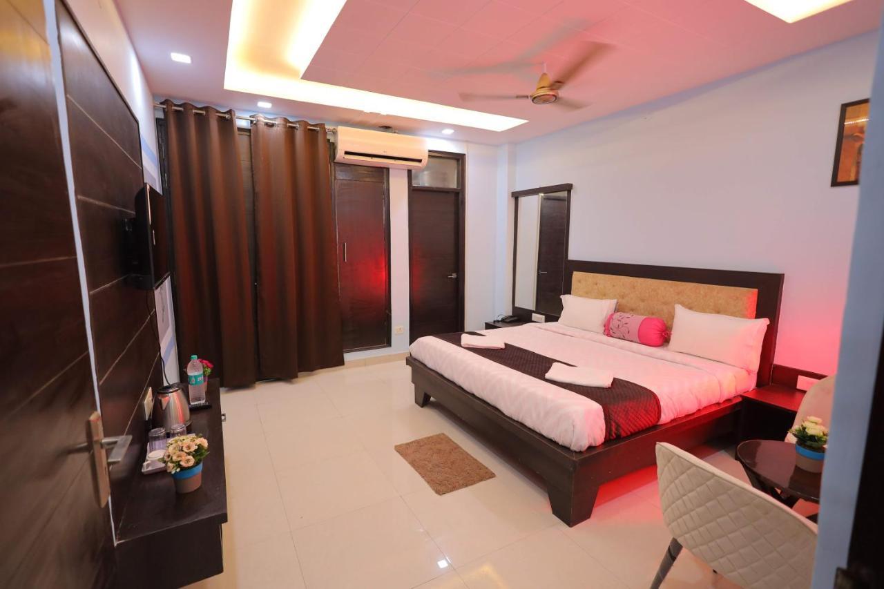 Shakti Villa Home Stay Агра Екстер'єр фото
