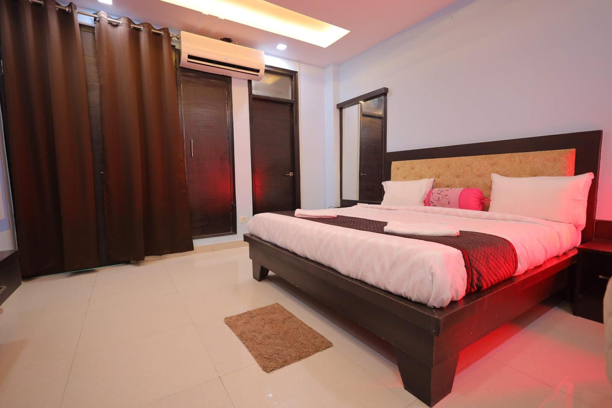Shakti Villa Home Stay Агра Екстер'єр фото
